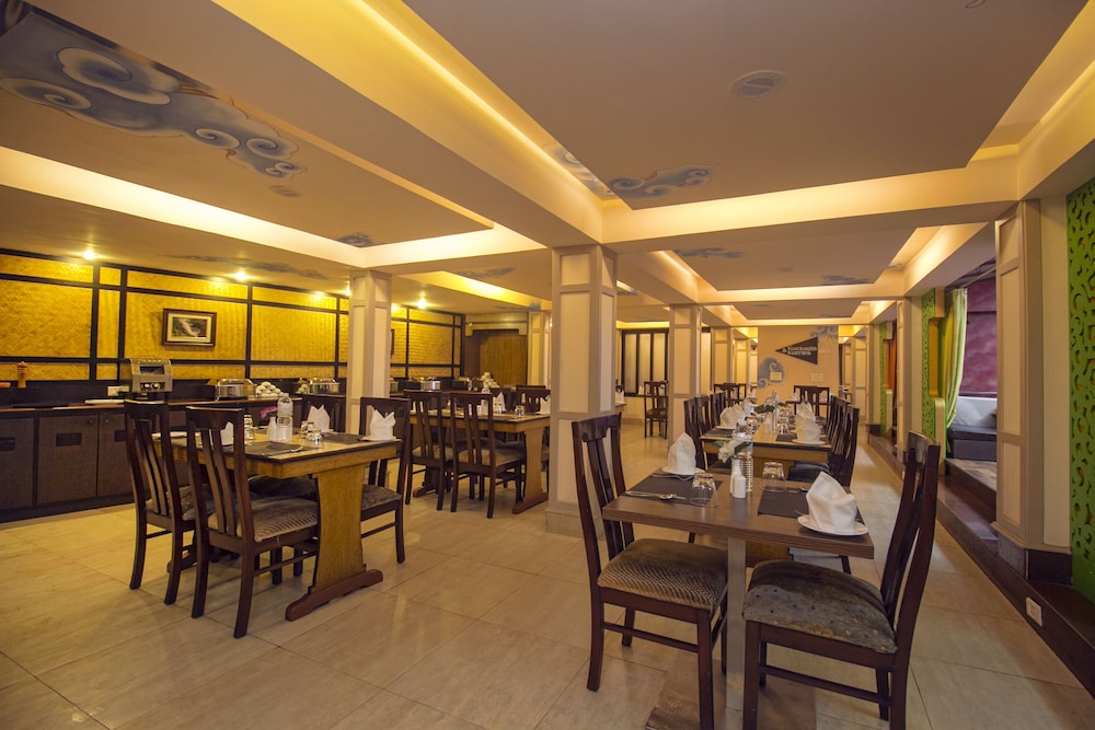 SUMMITTTAKSHANG RESIDENCY,HOTEL AND SPA 29/29