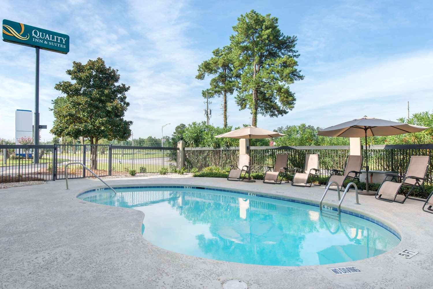 Baymont by Wyndham Port Wentworth 11/11