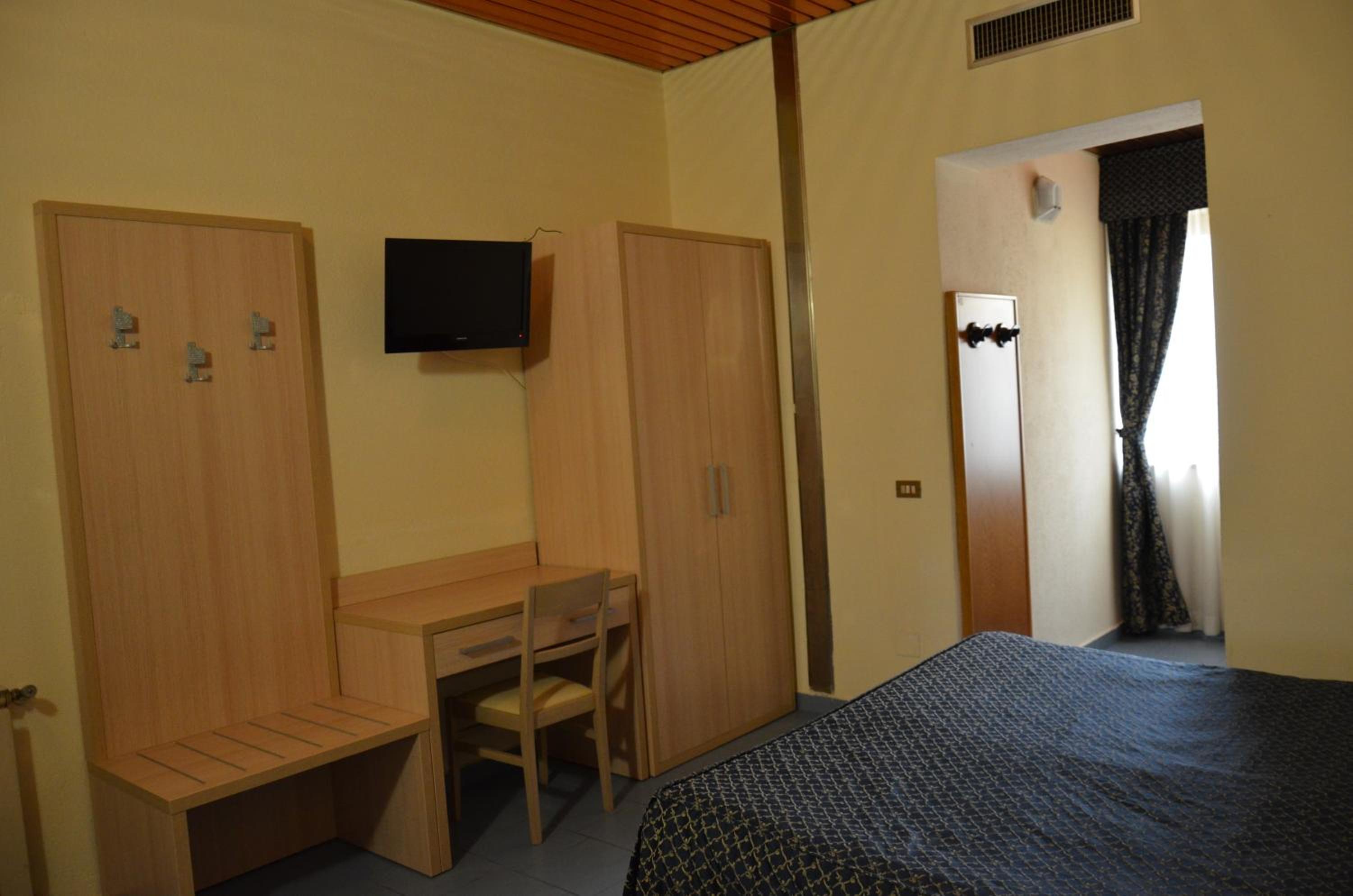 Hotel Nizza 12/41
