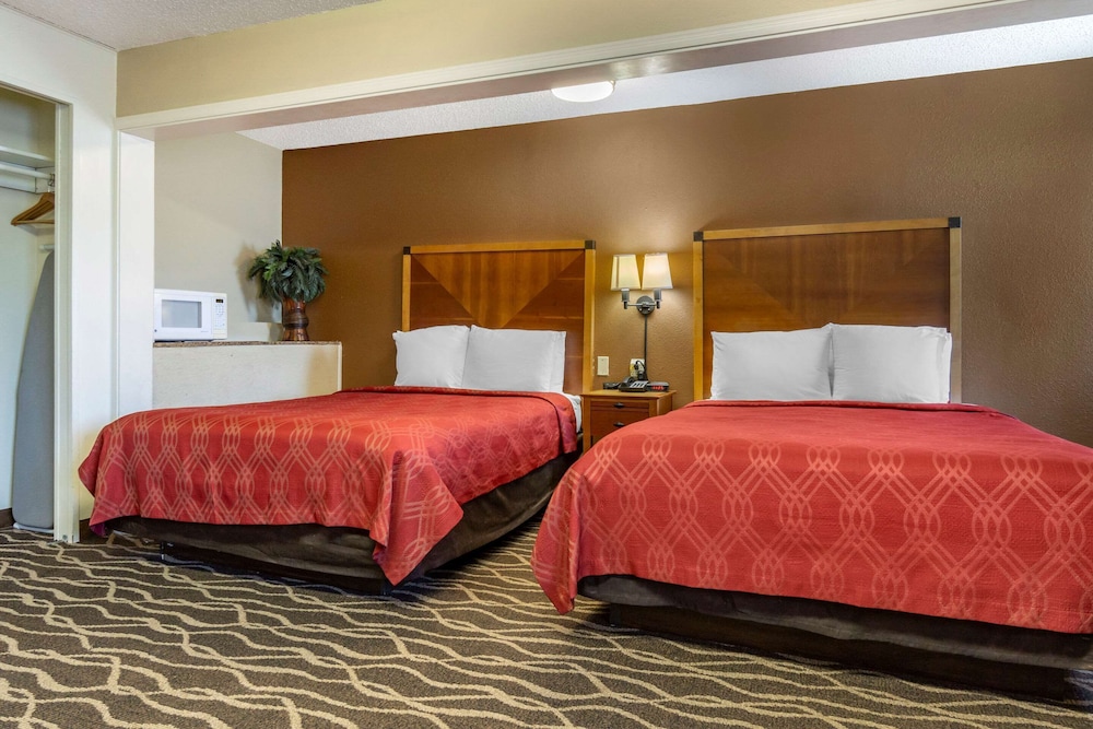 Econo Lodge Ellensburg Near University 17/35