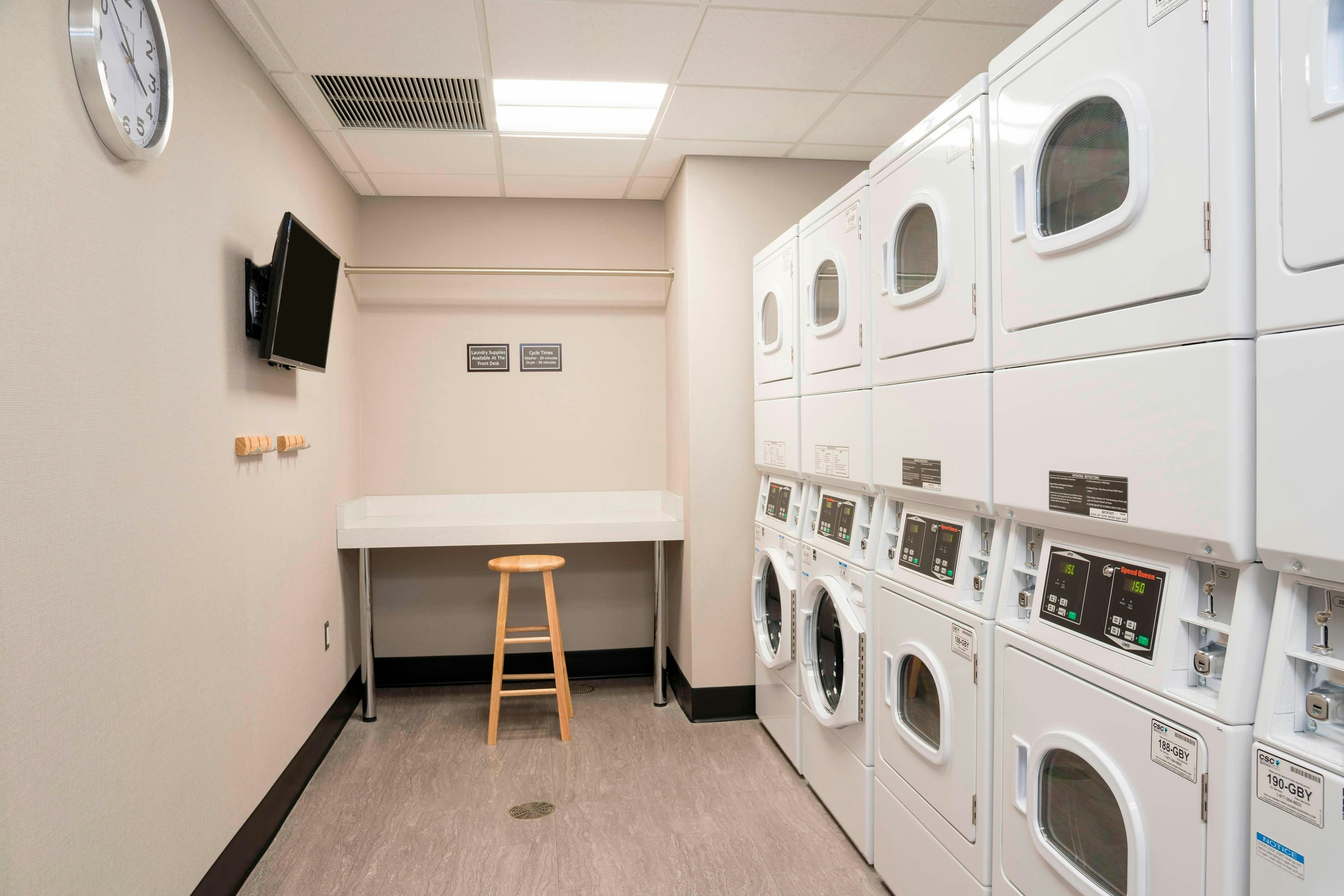 Residence Inn Milwaukee West 20/34