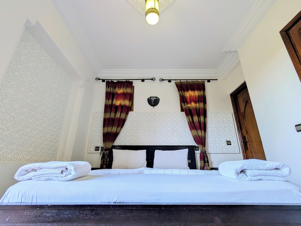 Riad Las Palmeras 16/50