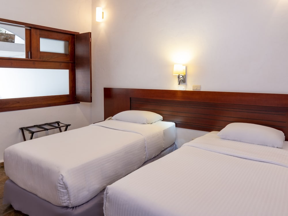 BASIC, TWIN BEDS