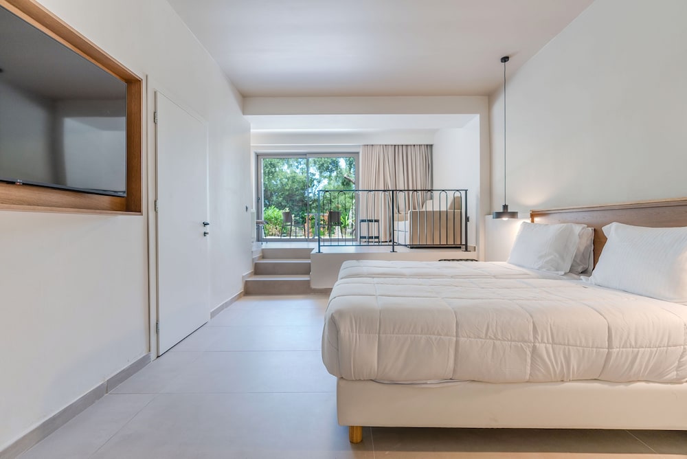 PREMIUM, FAMILY, GARDEN VIEW