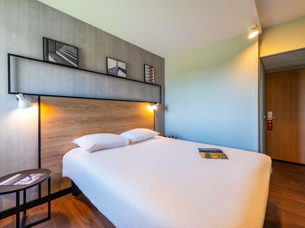 Ibis Besanon Marchaux 14/44