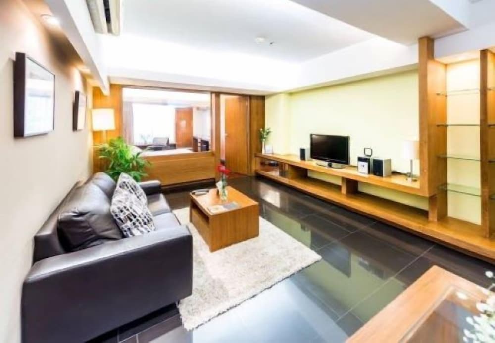 Laemtong Hotel Serviced Apartment 33/53