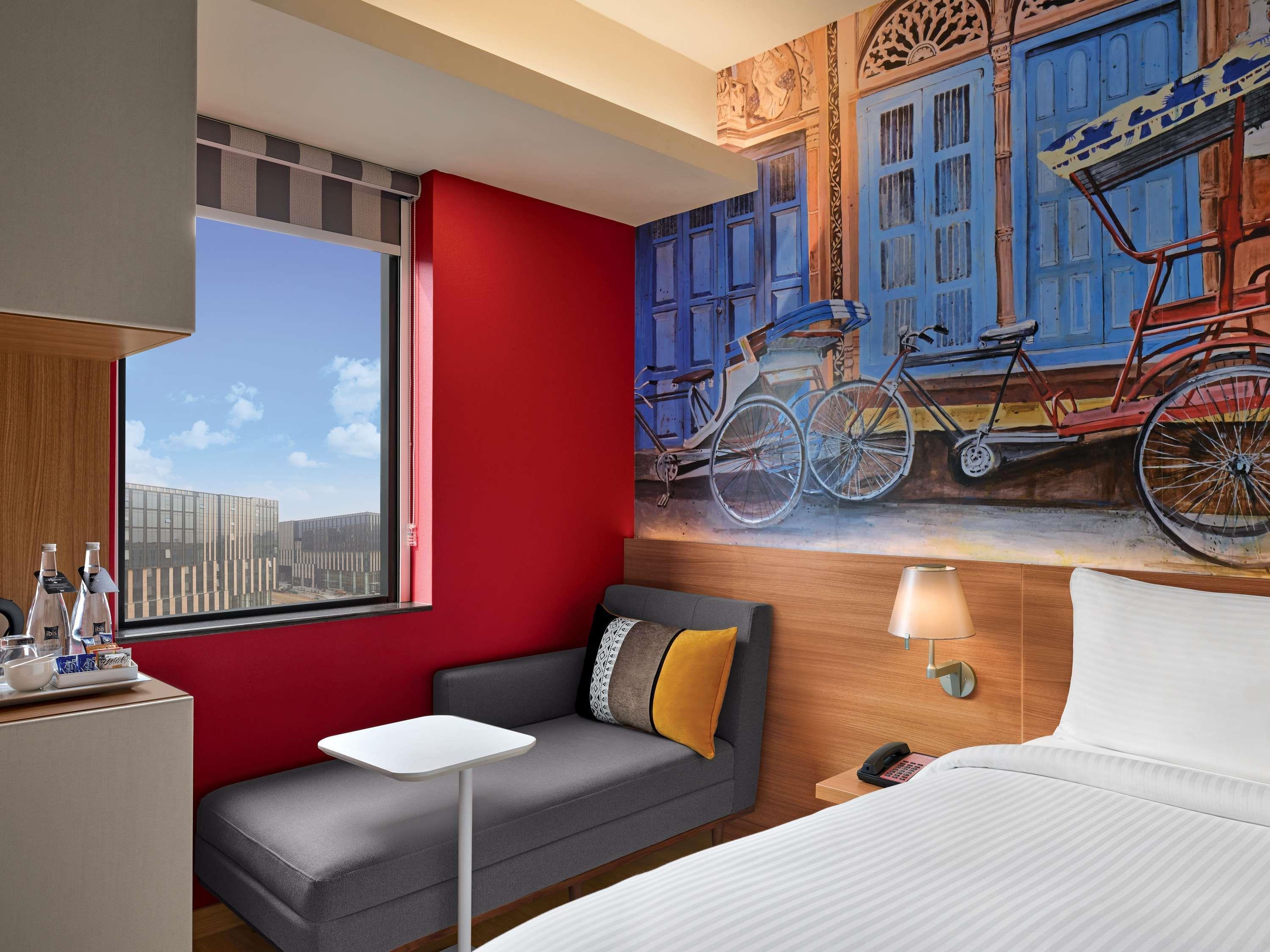 غرفة ديلوكس بسرير كوين، Ibis Delhi Airport 6/8