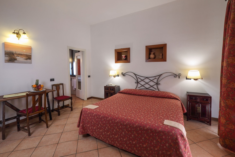 Villa Sonia Hotel 22/86