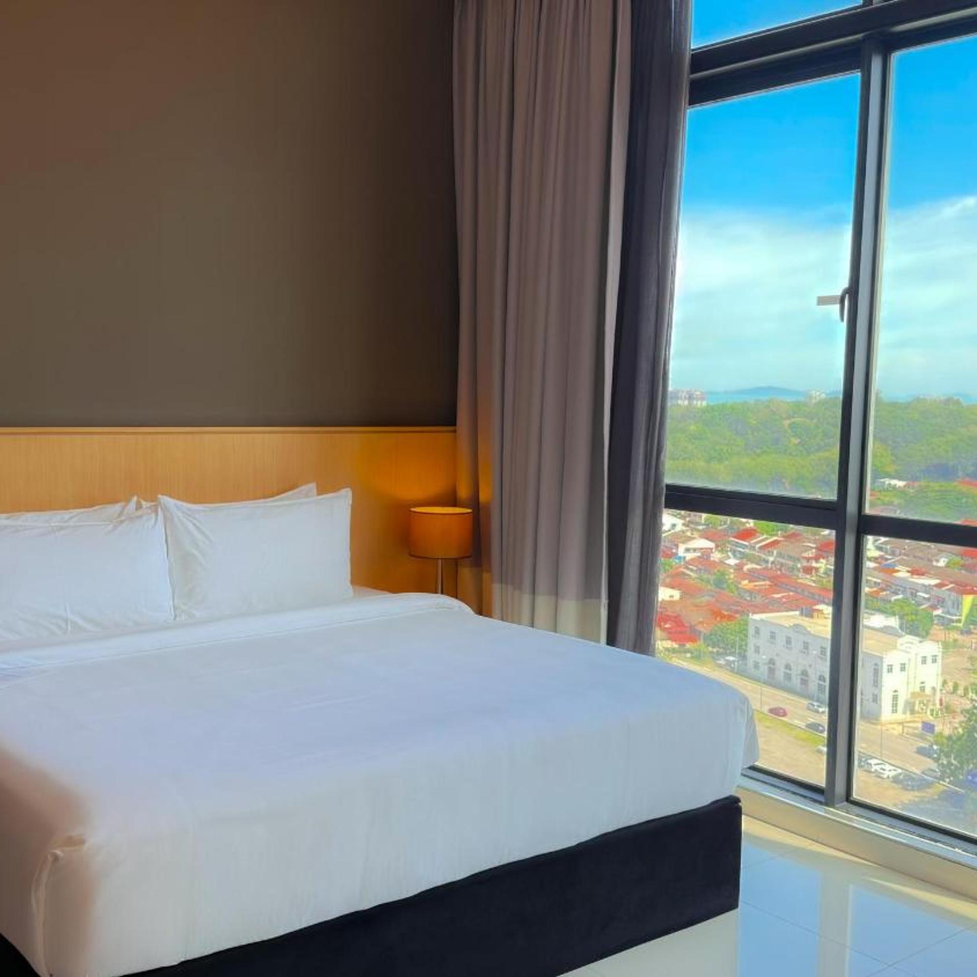 Family Suite, King Bed