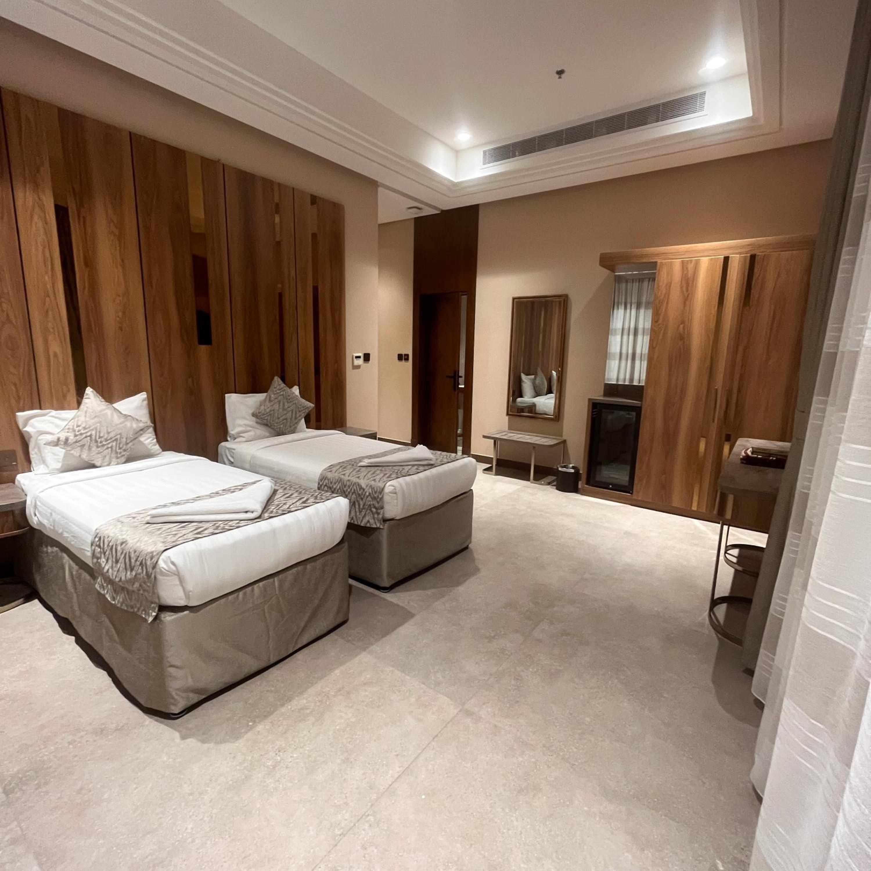 Deluxe, Villa