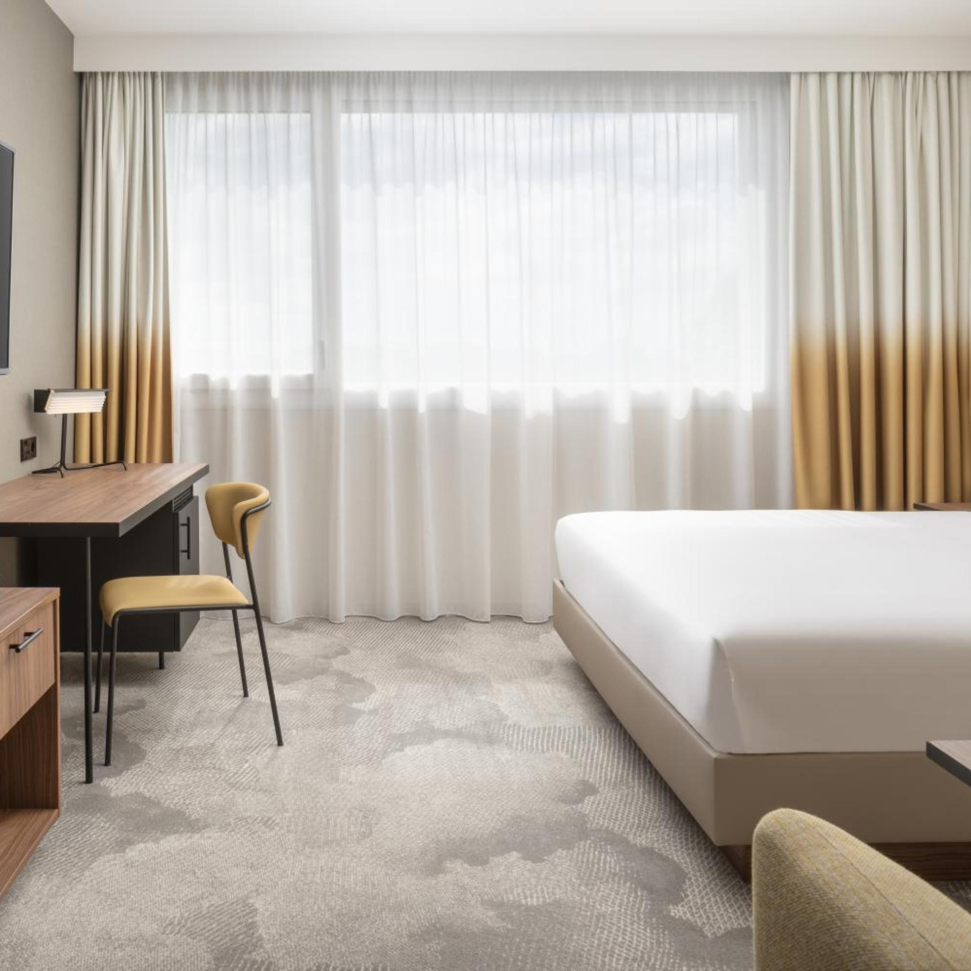 جناح بسرير كينج مع أريكة، Hyatt Place Paris Charles De Gaulle Airport 5/7
