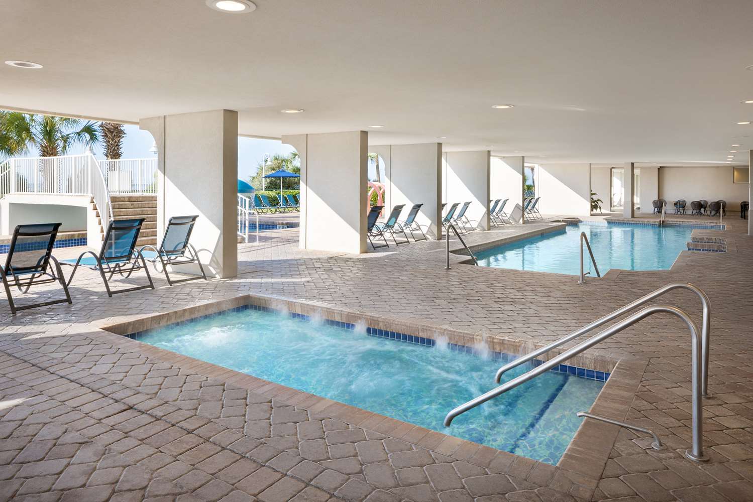 swimming pool spa
