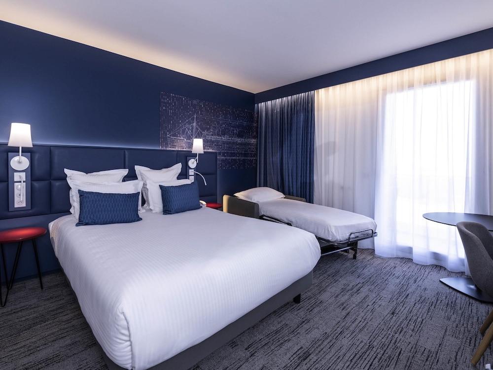Hotel Mercure Toulon La Seyne-Sur-Mer 27/76