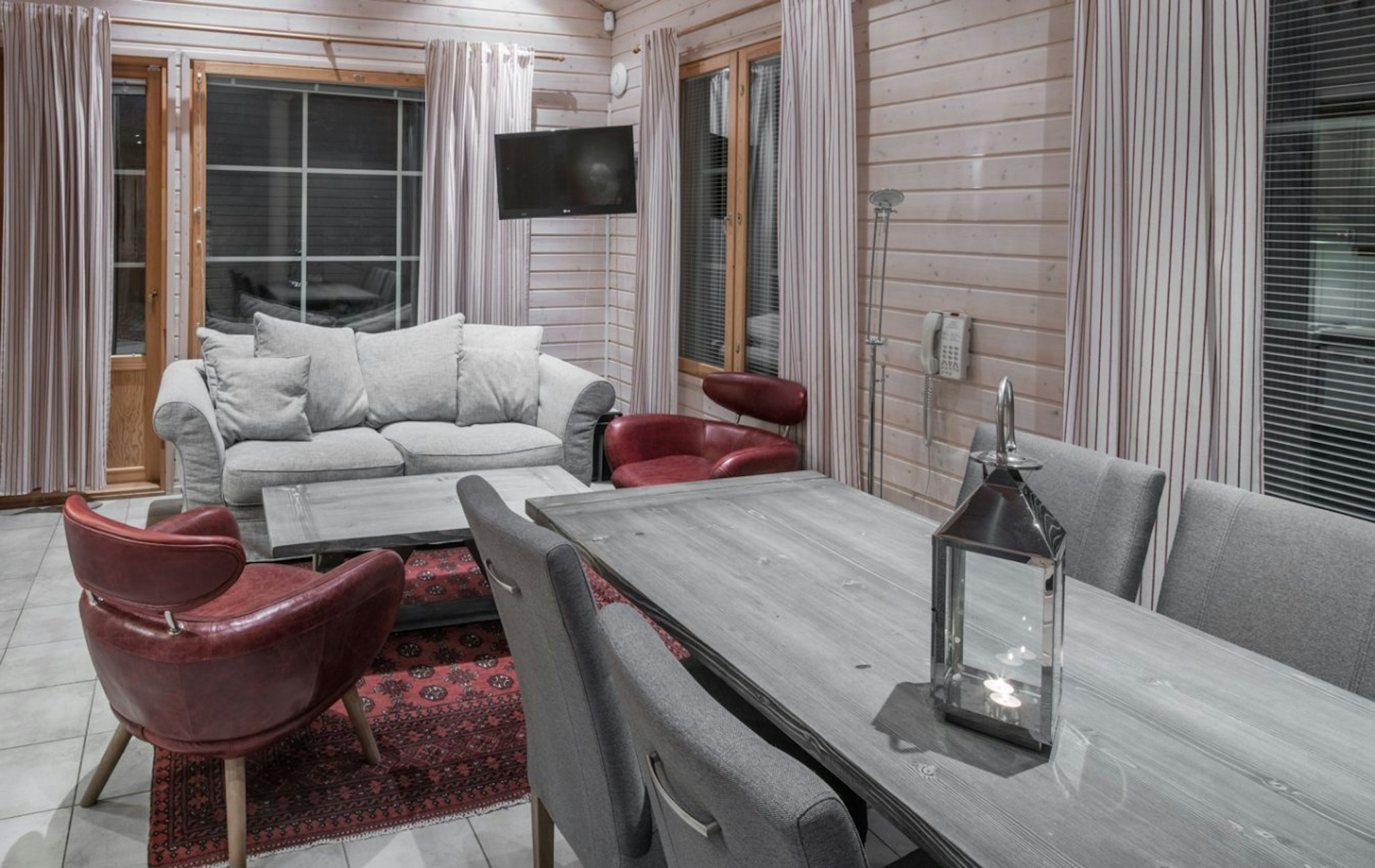 Lapland Hotels Ounasvaara Chalets 4/9