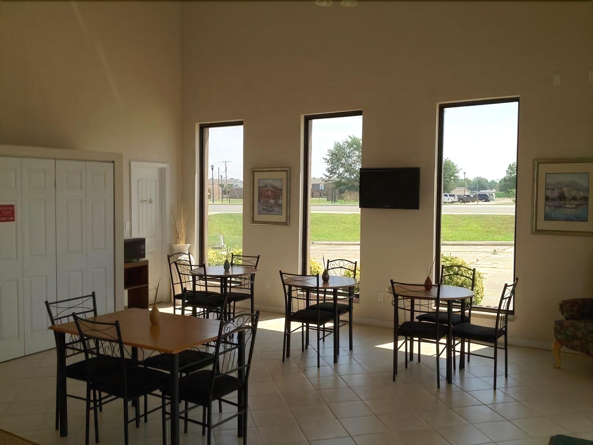 Days Inn by Wyndham Dumas Arkansas 9/12