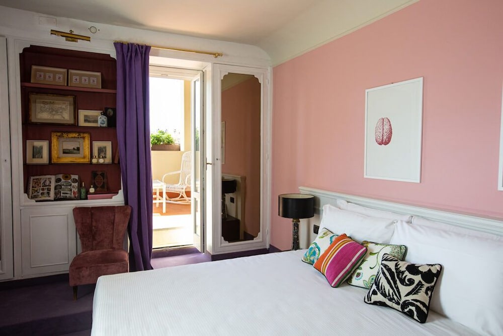 SUPERIOR, DOUBLE BED, TERRACE
