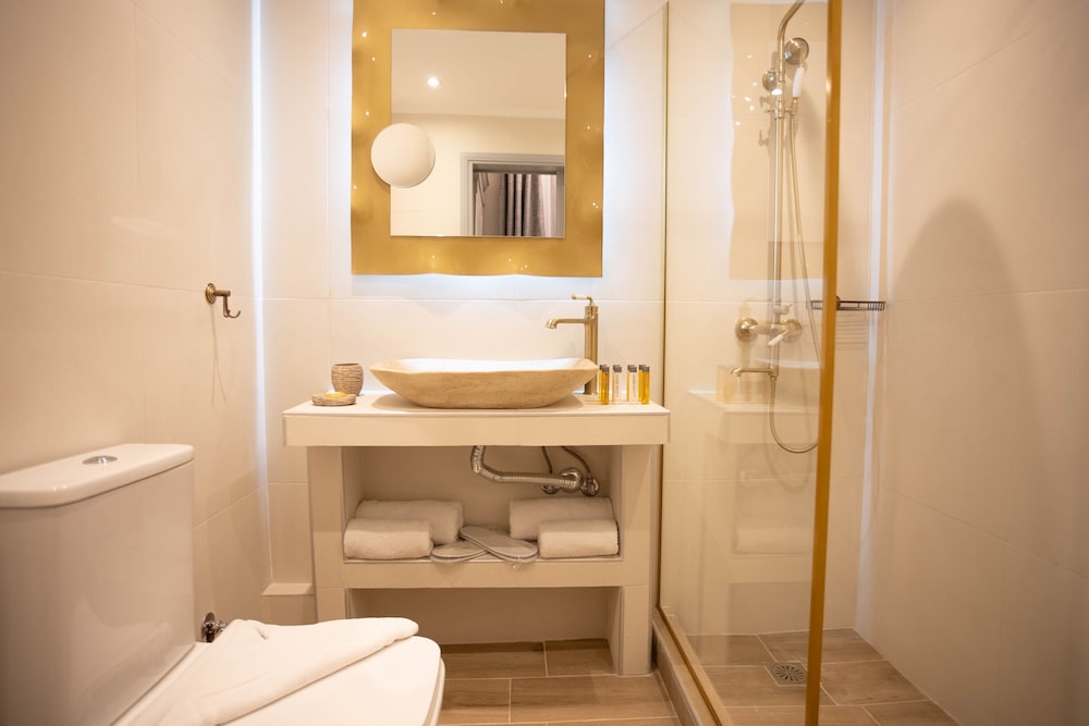 Pandrosos Divine Suites 41/47