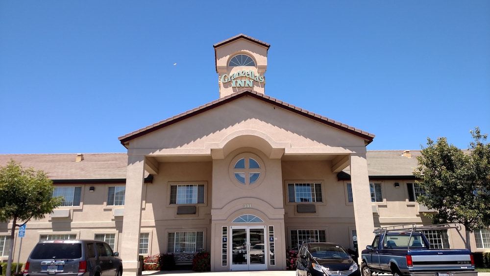 Granzella's Inn 2/23