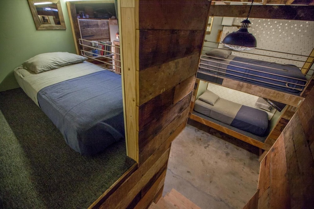 PodShare Los Feliz - Hostel 10/45