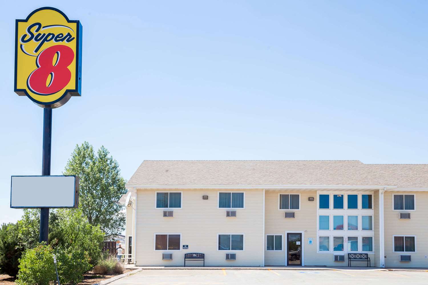 Super 8 by Wyndham Lewistown 2/51