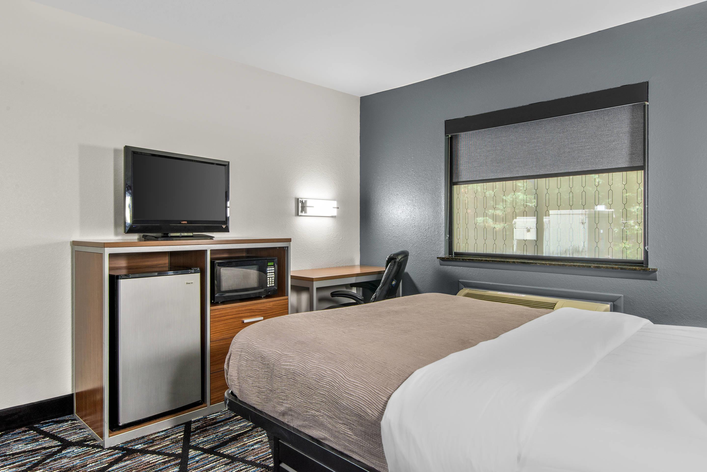 غرفة بسرير كوين، Quality Inn Cedartown 5/9