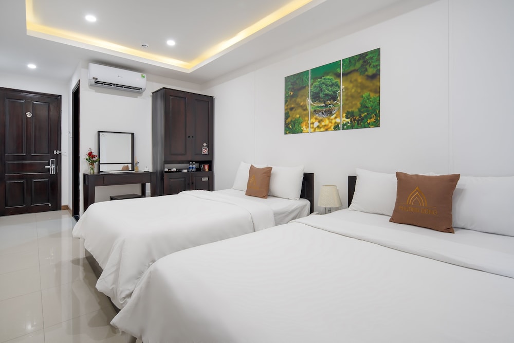 Phuong Dong Hotel & Apartment 9/35