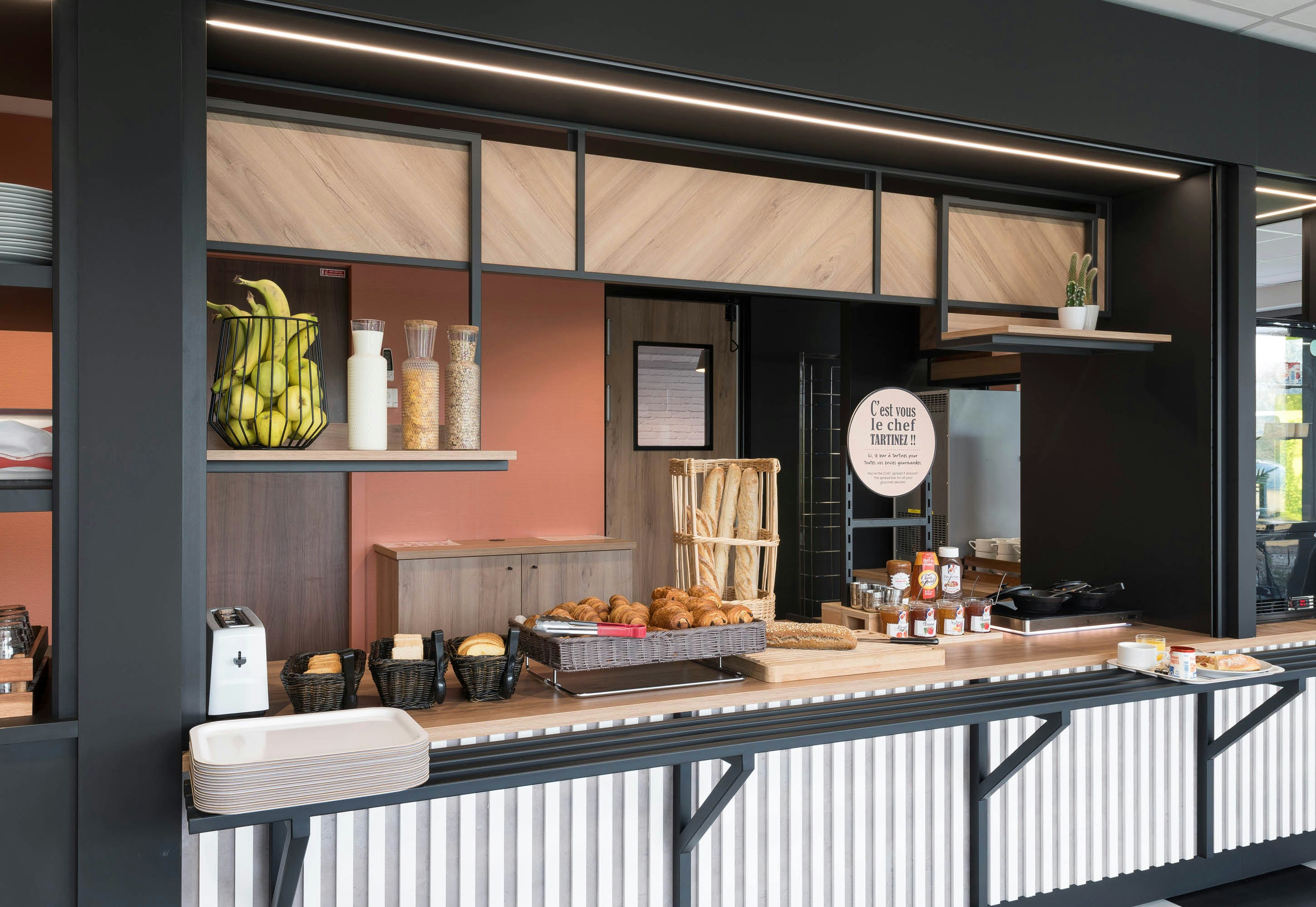B&B HOTEL Laval Ouest 28/32