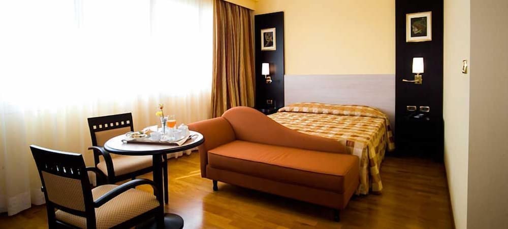 Hotel Marconi 22/32