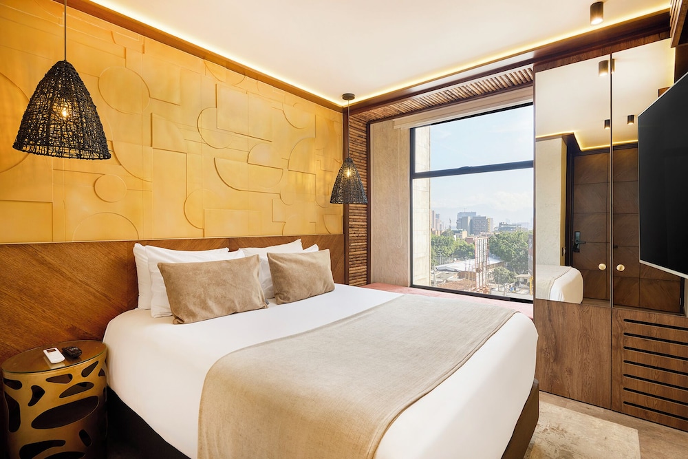 Golden Valley Hotel 14/50