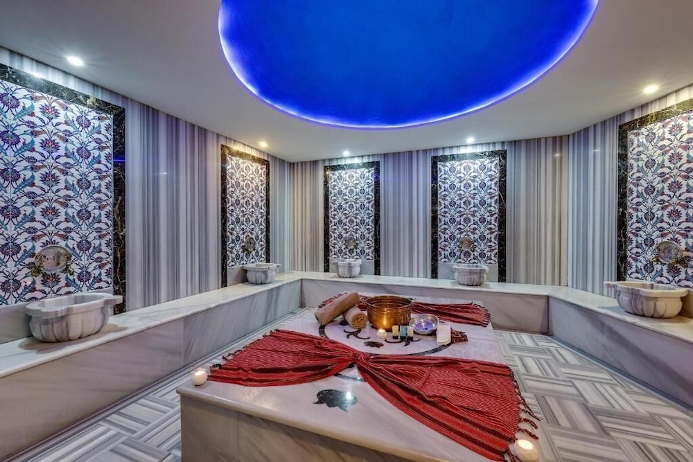 Celeste Bella Luxury Hotel and Spa 22/47
