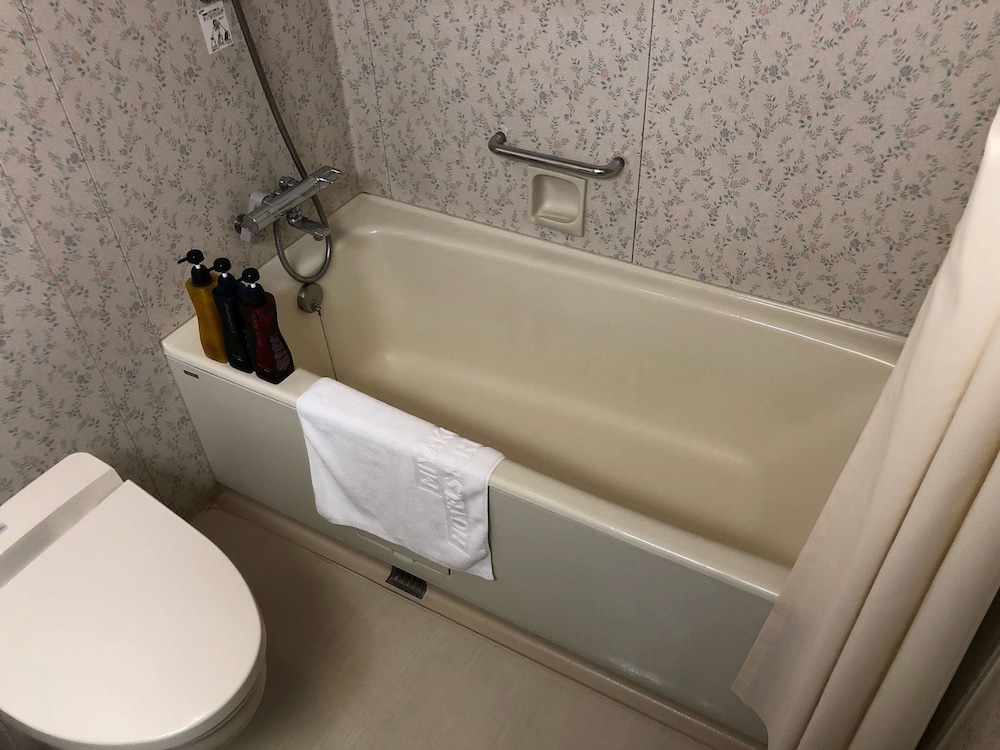 Miyako City Osaka Tennoji 76/76