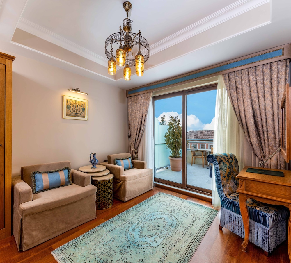 Sultanhan Hotel 44/71