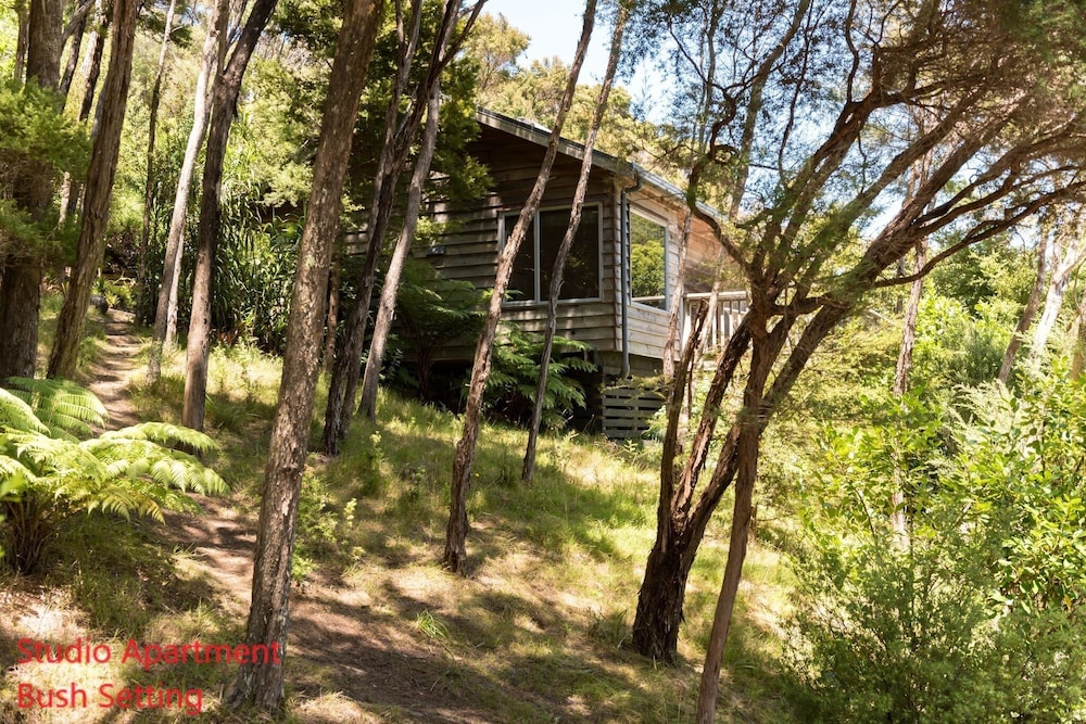 Bay of Islands Holiday Apartments 44/50