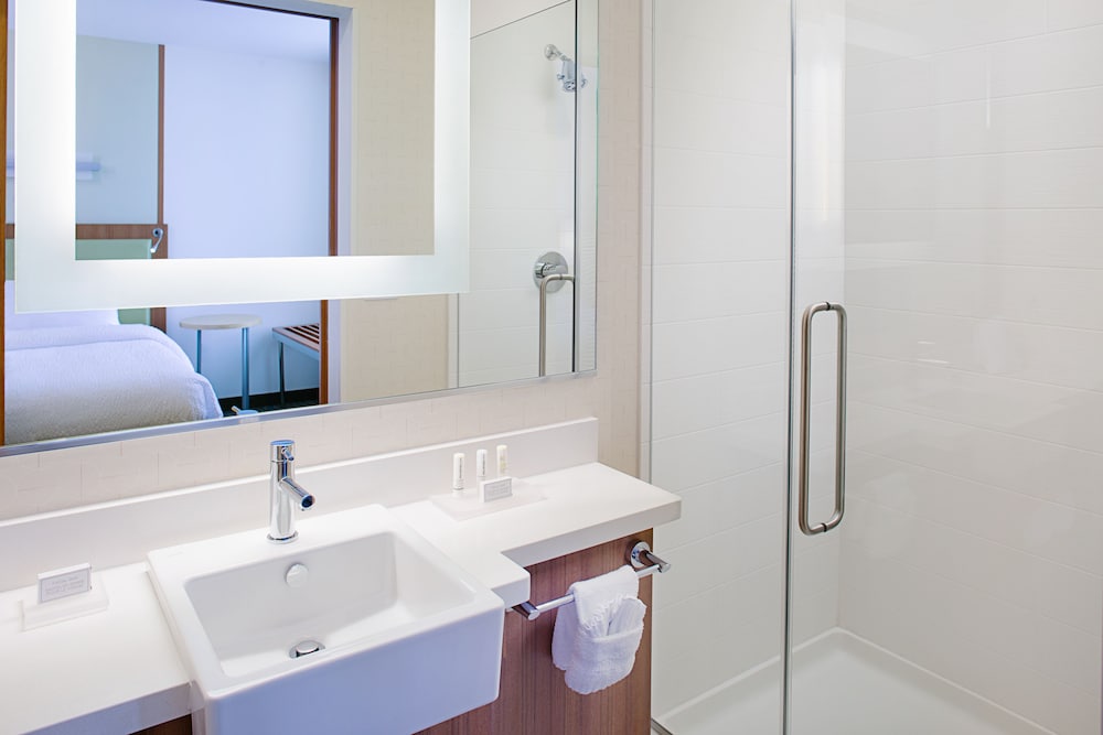 SpringHill Suites Dallas Lewisville 5/23