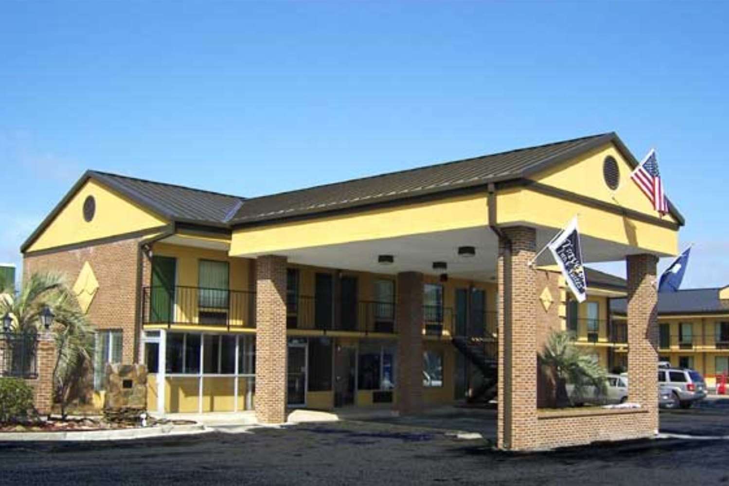 Baymont by Wyndham Sumter Northwest 2/29