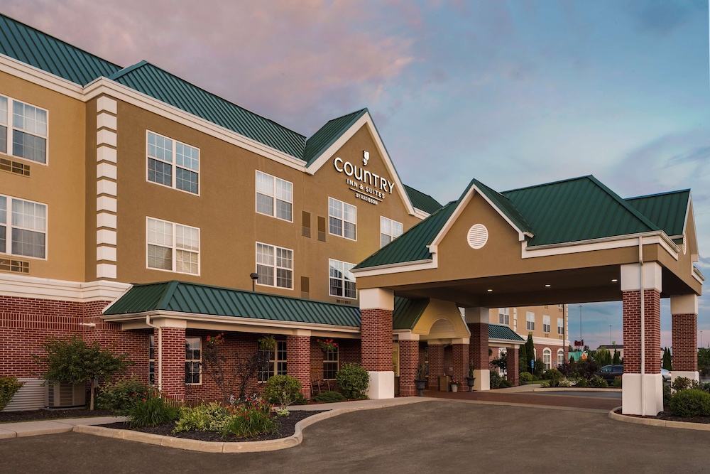 Country Inn & Suites by Radisson, Findlay, OH 1/19