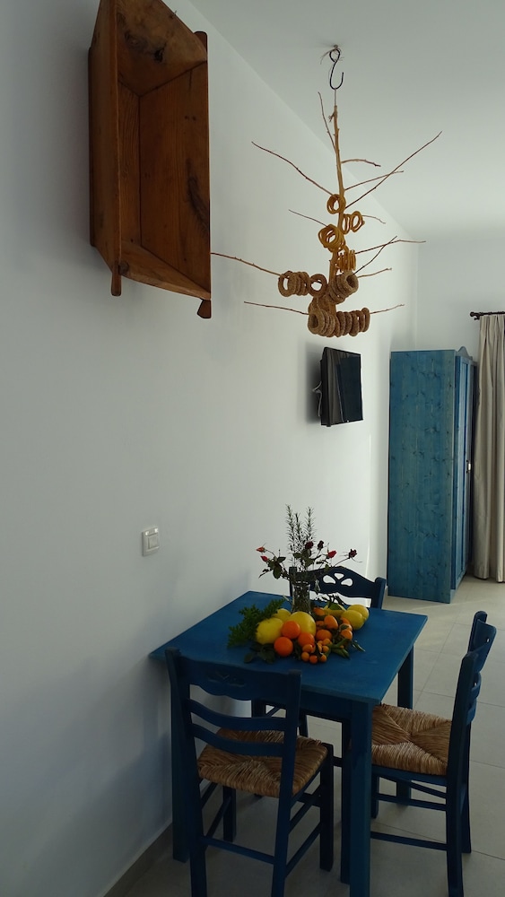 Filoxenia Hotel Apartments 25/51