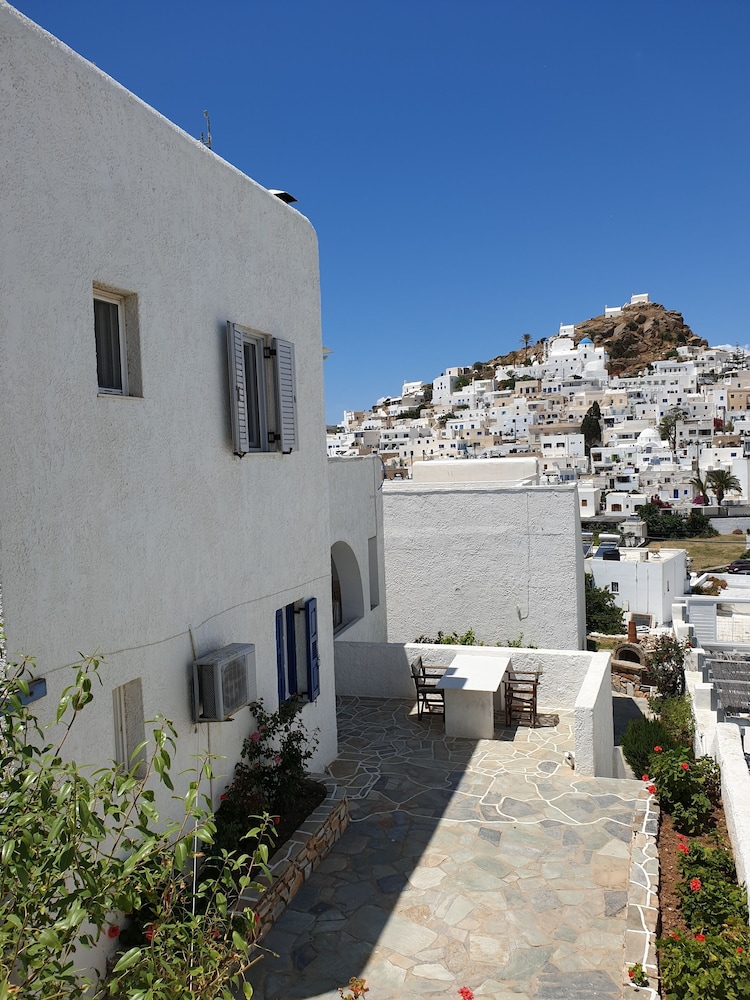 Aphrodite Hotel Apartments 26/37
