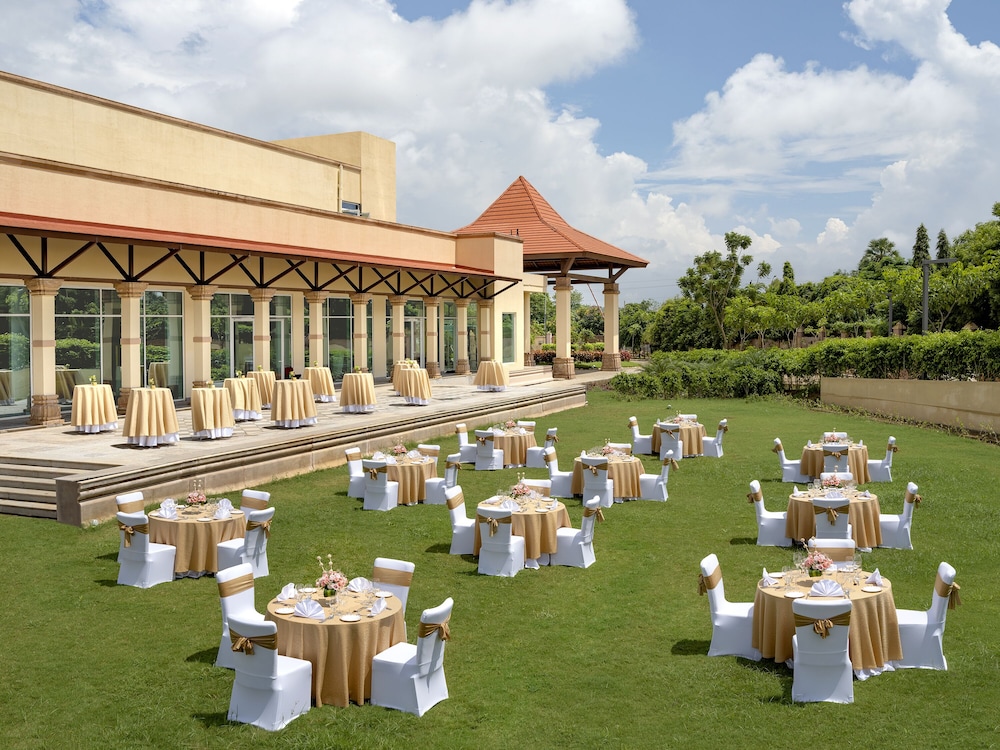Welcomhotel by ITC Hotels, Bhubaneswar 34/35