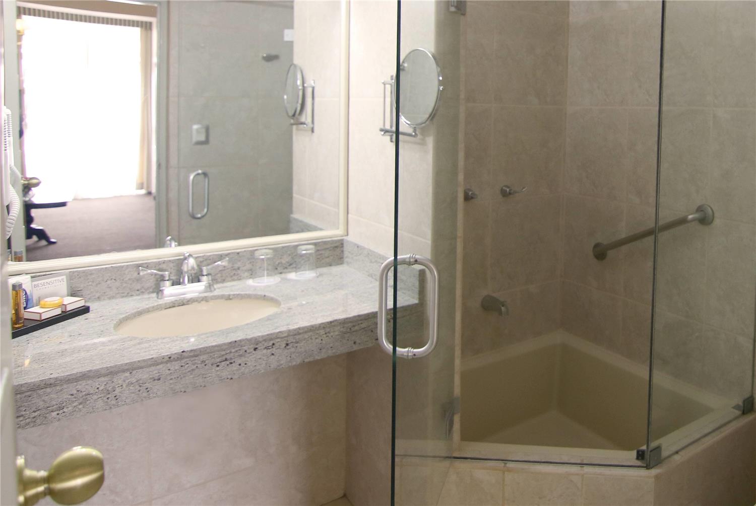 Wyndham Costa del Sol Cajamarca 55/57