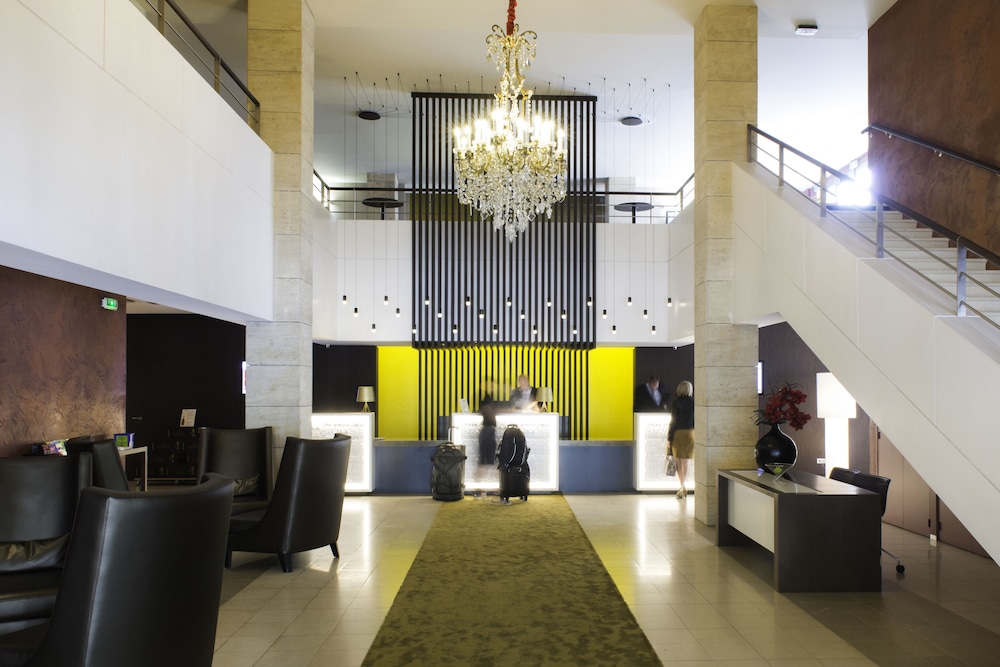 Best Western Premier Hotel De La Paix 5/43