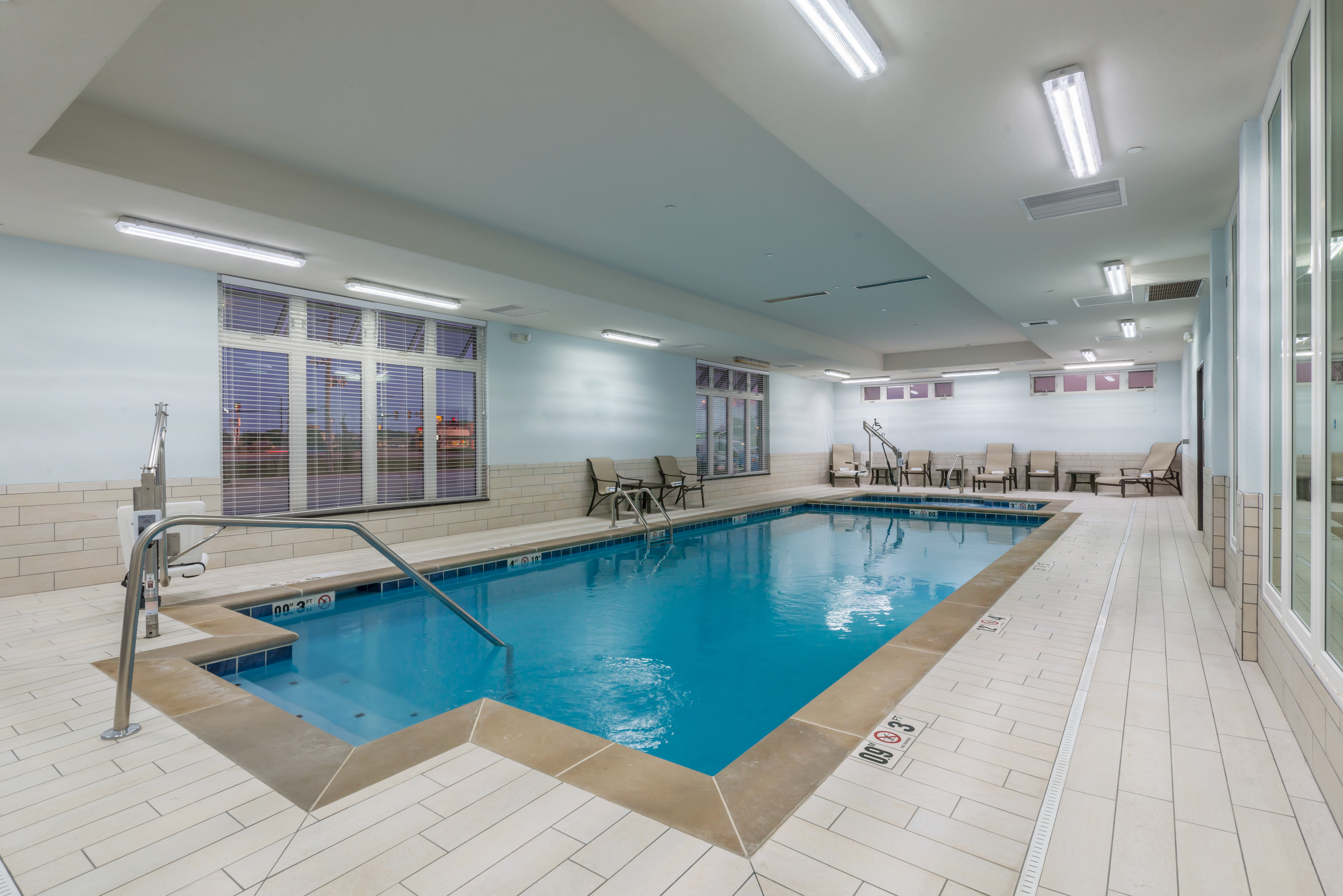 Holiday Inn Salina 20/41