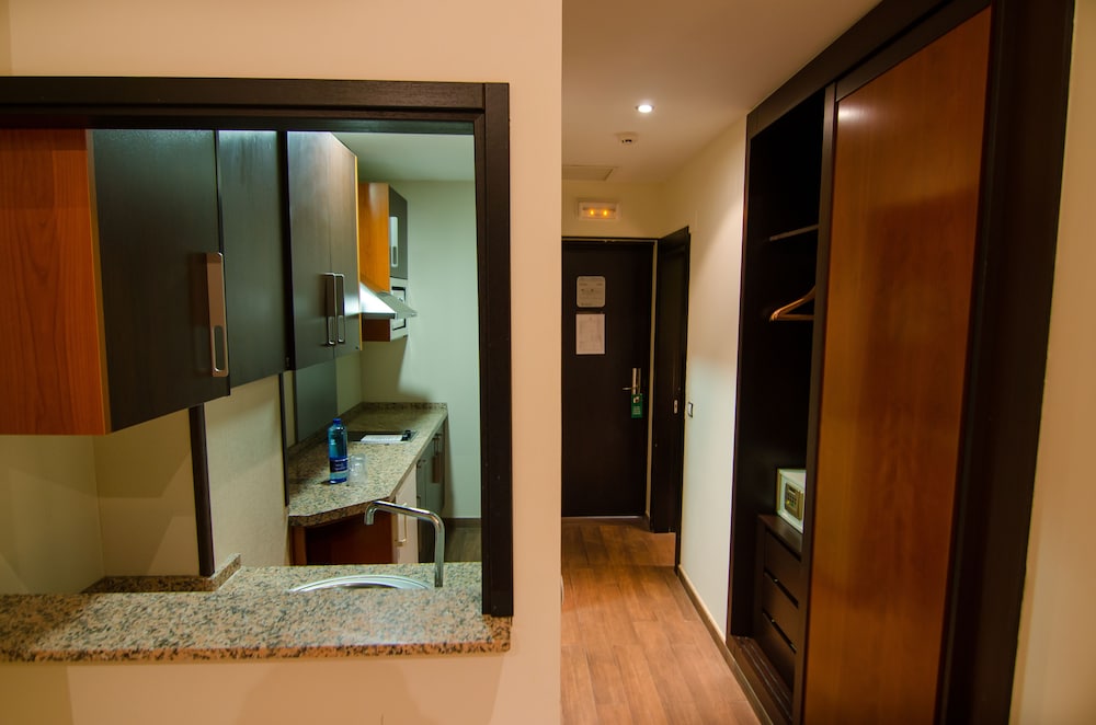 Hotel Apartamento Martin Alonso Pinzon 22/64