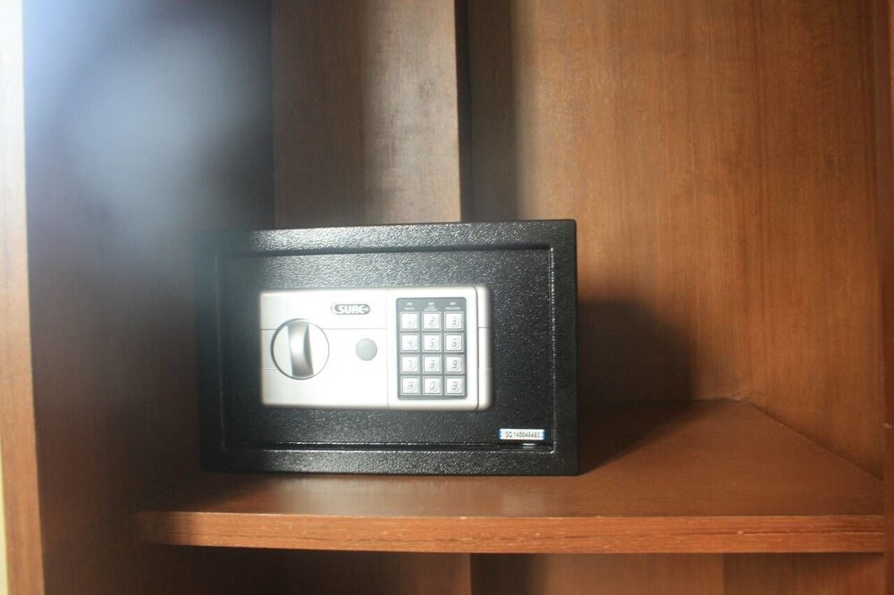 Tamarind Twin Resort 31/49