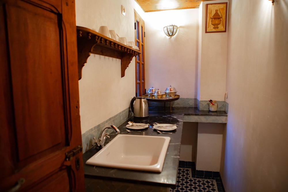 Dar Settash 44/50