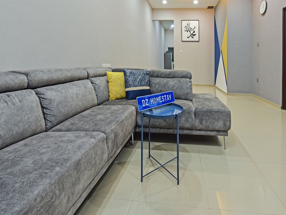 Oyo 89777 Urbanstay Kuantan 28/39