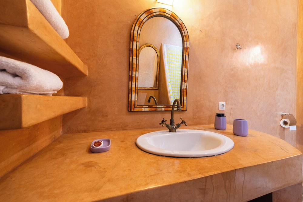 Riad Saba 64/64