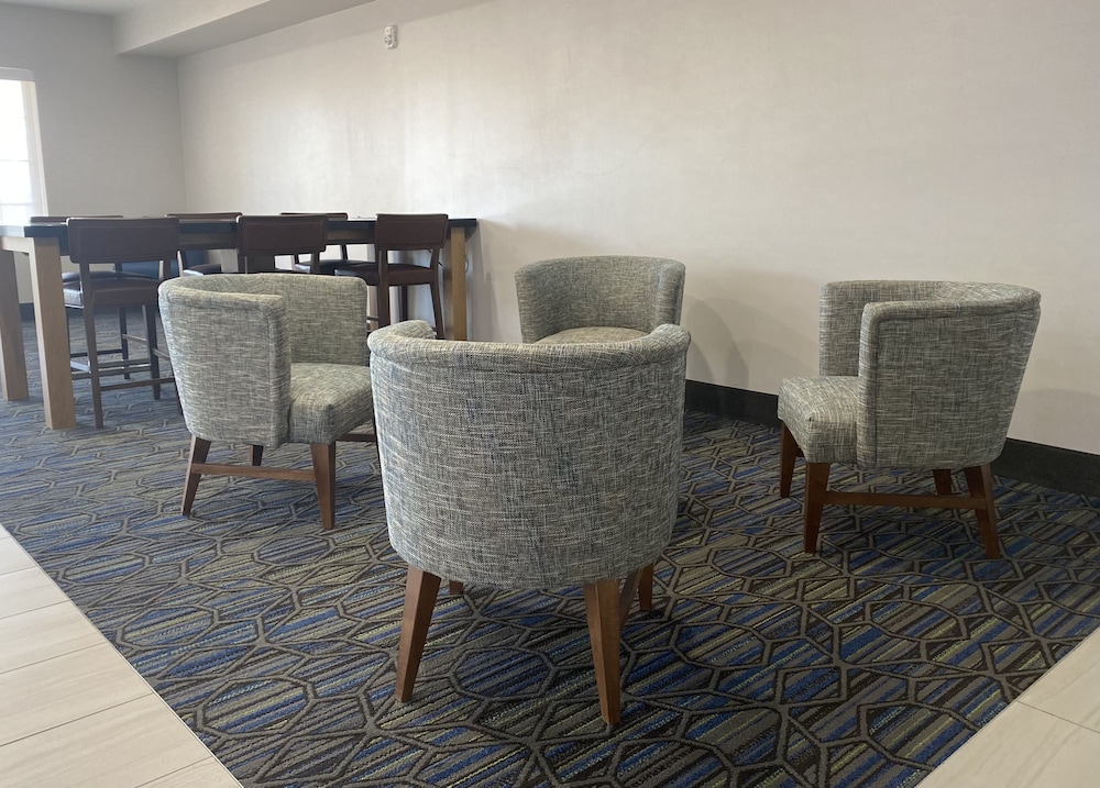 Hotel Fairchild 38/63