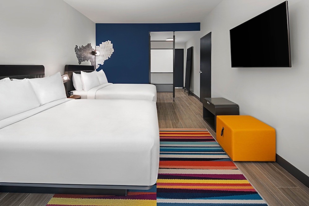 Aloft Katy Mills 23/39