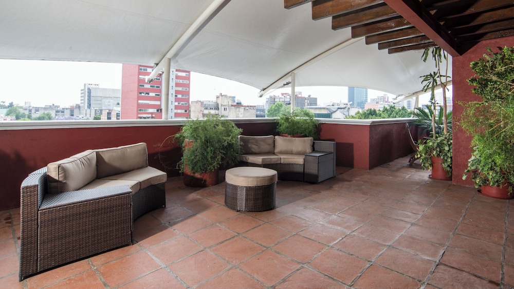 Holiday Inn Suites Mexico Zona Reforma An Ihg Hotel 32/50